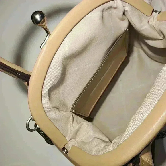 French Connection Taylor Smooth Kiss Lock Closure Doctor's Bag Cafe Au Latte - Picture 2 of 7